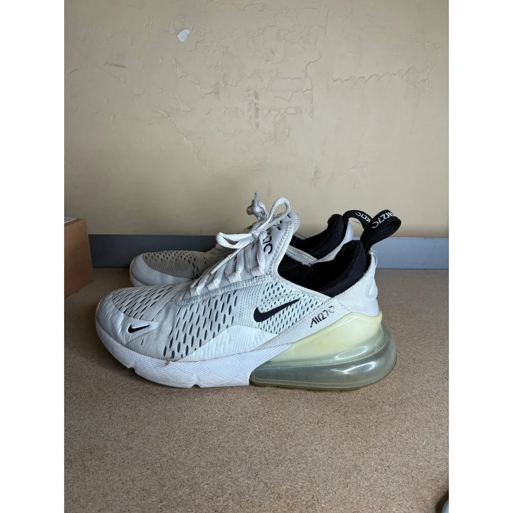 Nike Air Max 270 Womens White Black Running Shoes AH6789-100 Size 7